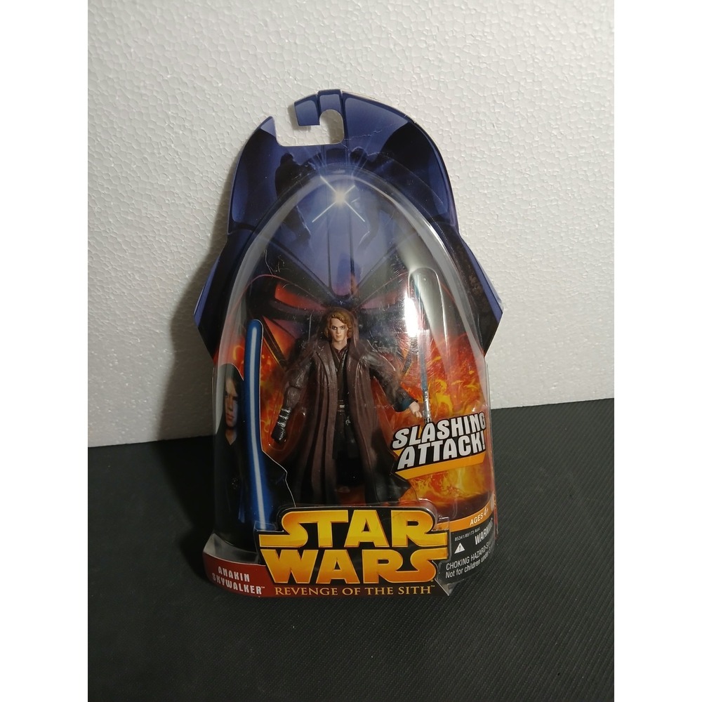 Star Wars Anakin Skywalker Revenge of the Sith Slashing Attack Figure #28 2005